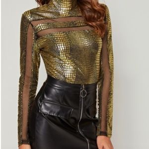 XS Mesh Insert Crocodile Embossed Top
